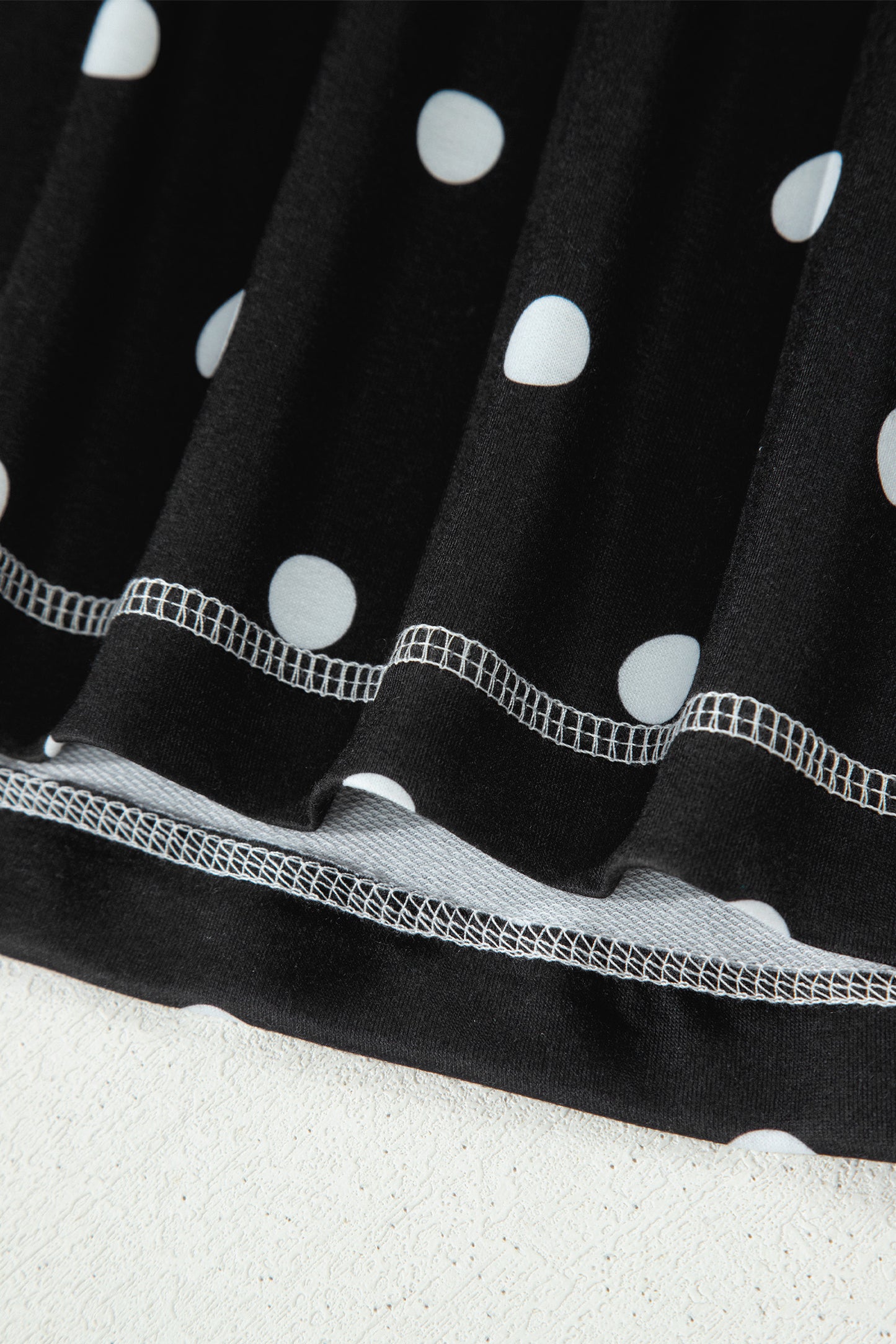 White Exposed Seam Detail Polka Dot Loose Tee Drawstring Shorts Set